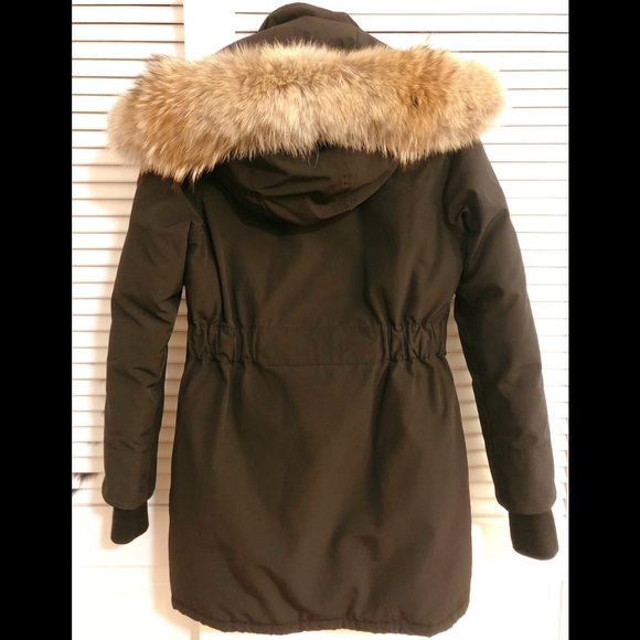 Canada goose women Trillium Fur-Trim Parka XS - Picture 2 of 8